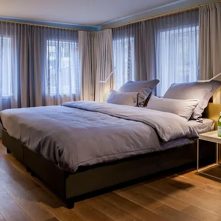 Scholl Hotel 4*